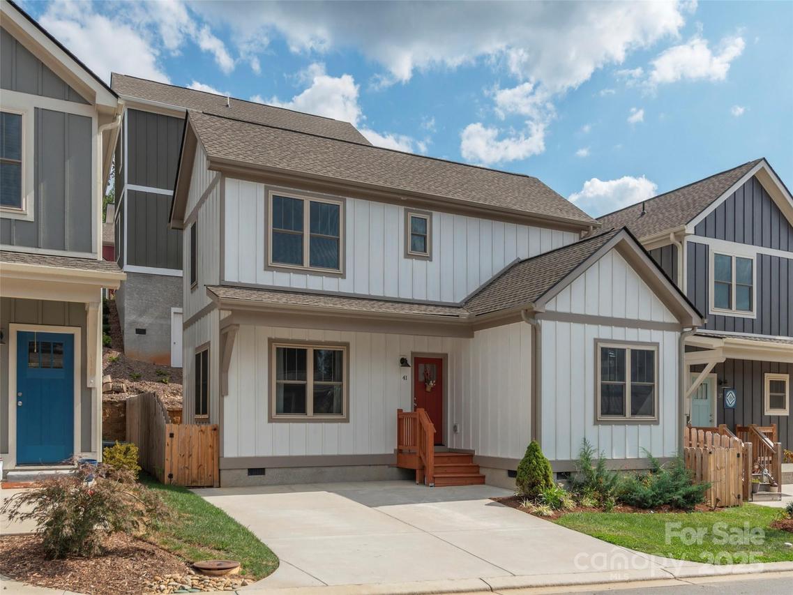 41 Wheeler Rd., Weaverville, NC 28787