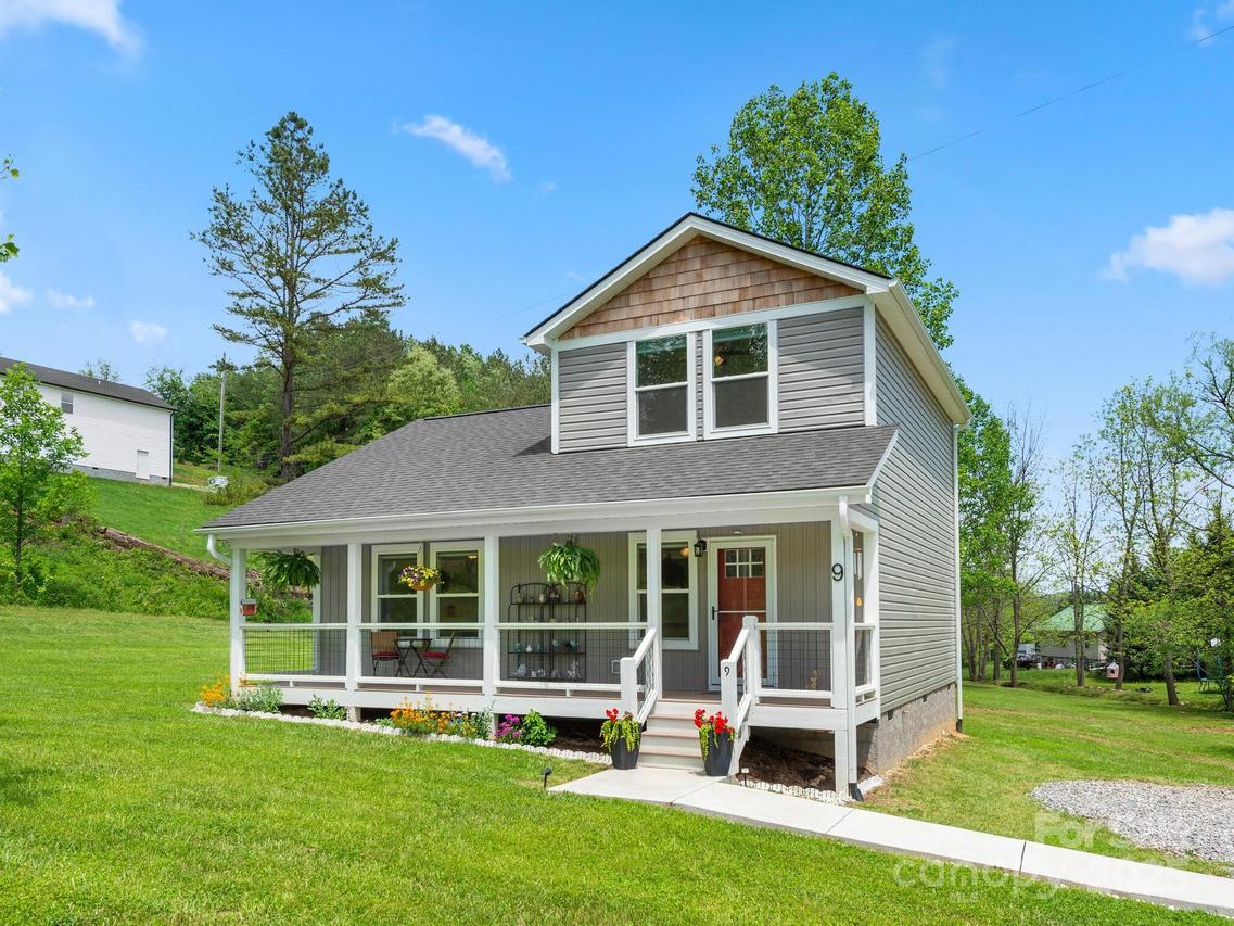 9 Ruff Rd., Leicester, NC 28748