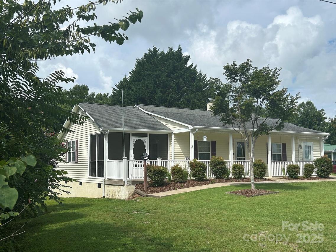 617 Reservoir Rd., Marion, NC 28752