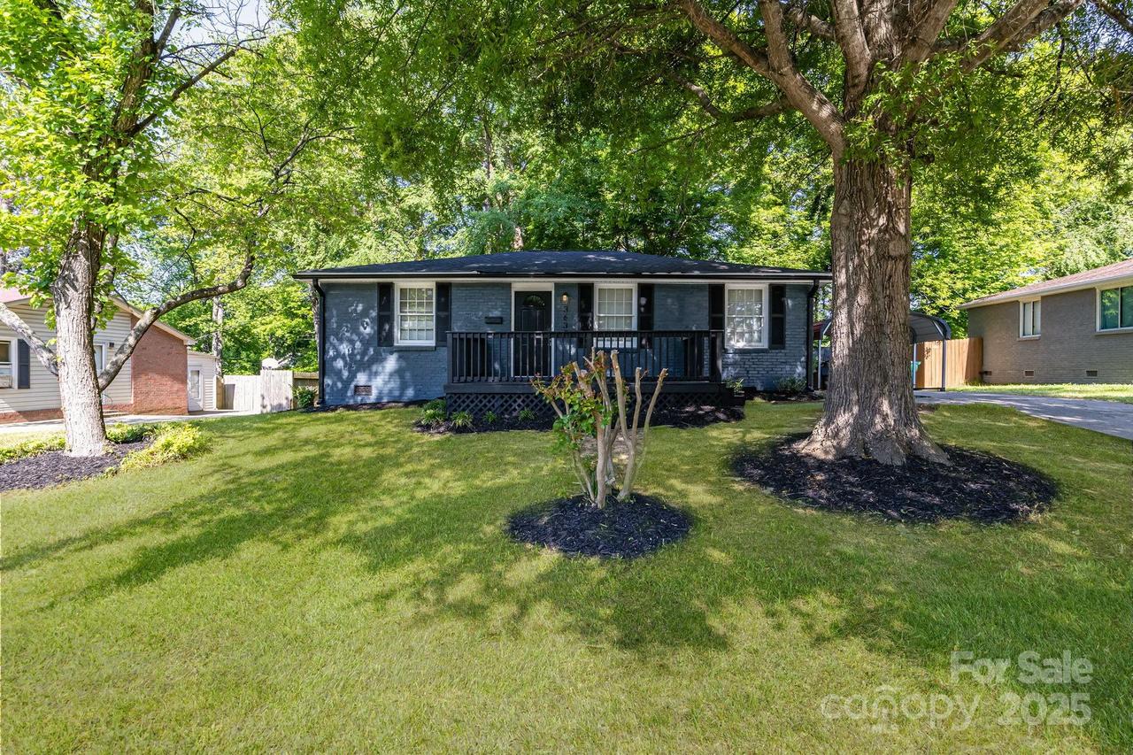 3637 Glenville Ave., Charlotte, NC 28215