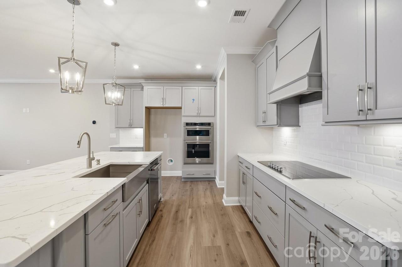 12047 Lavinia Ln., Charlotte, NC 28277