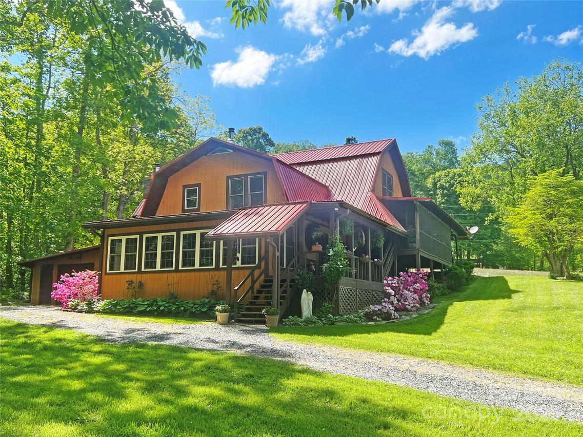550 Joe Payne Rd., Marshall, NC 28753