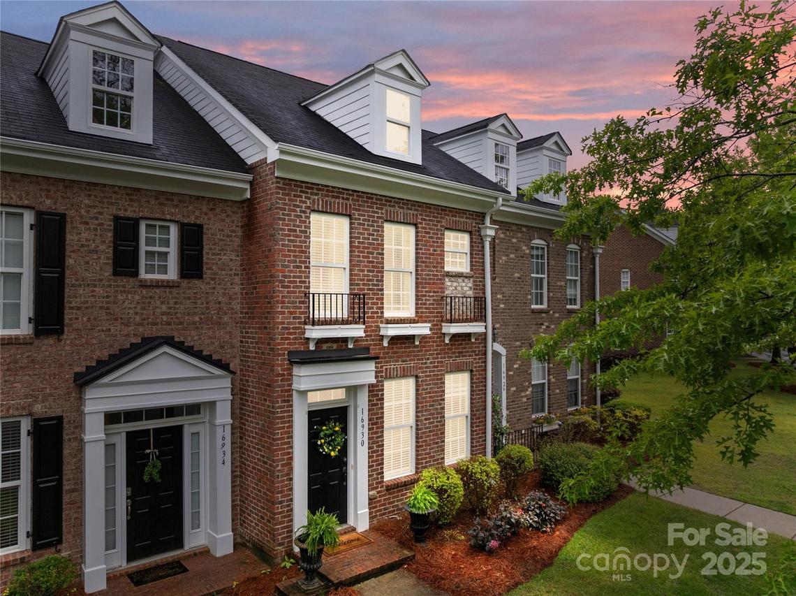 16930 Summers Walk Blvd., Davidson, NC 28036