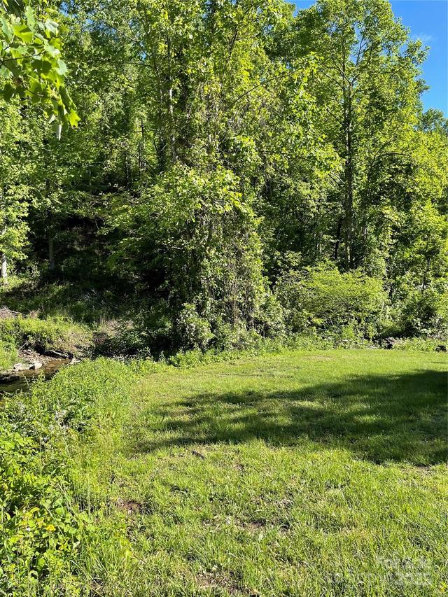 430 Warren Creek Rd., Candler, NC 28715