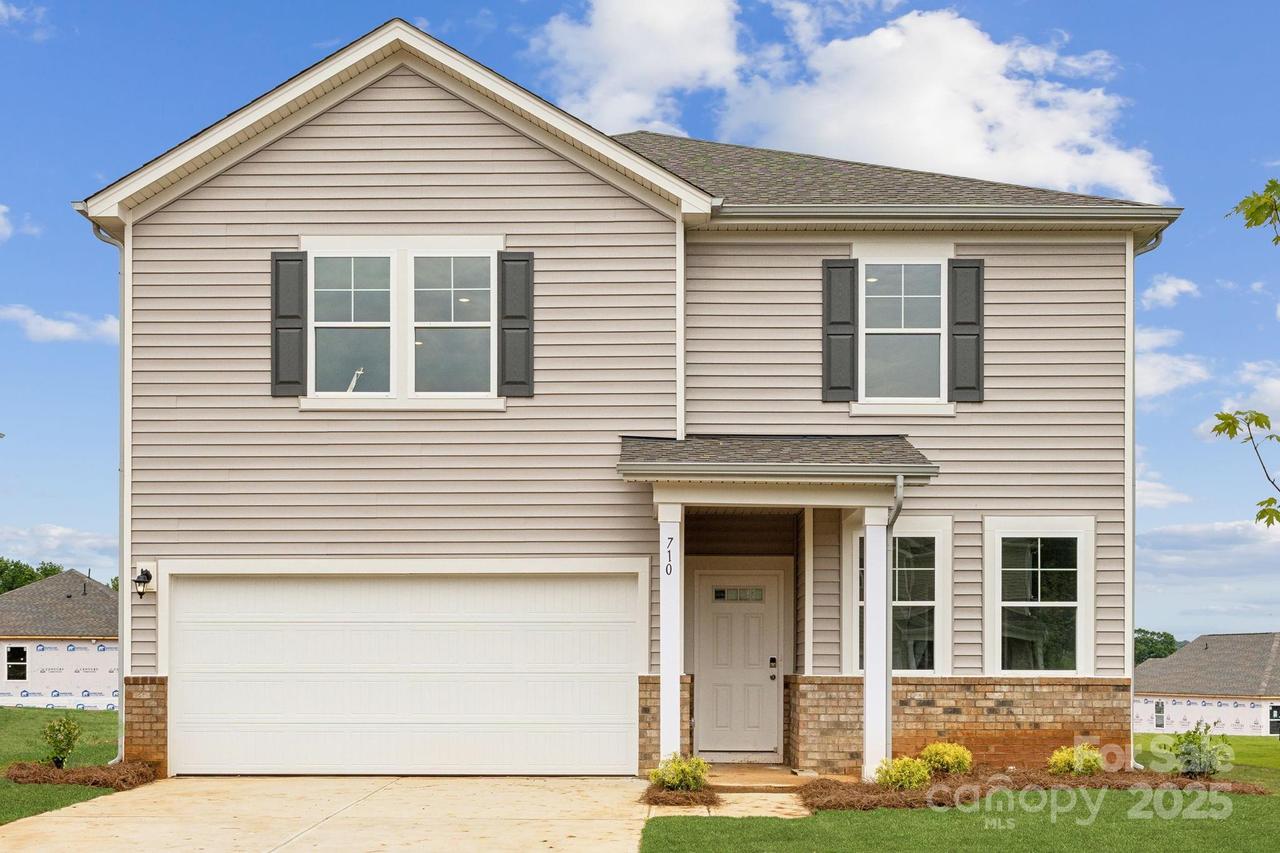 710 Olde England Dr., Lincolnton, NC 28092