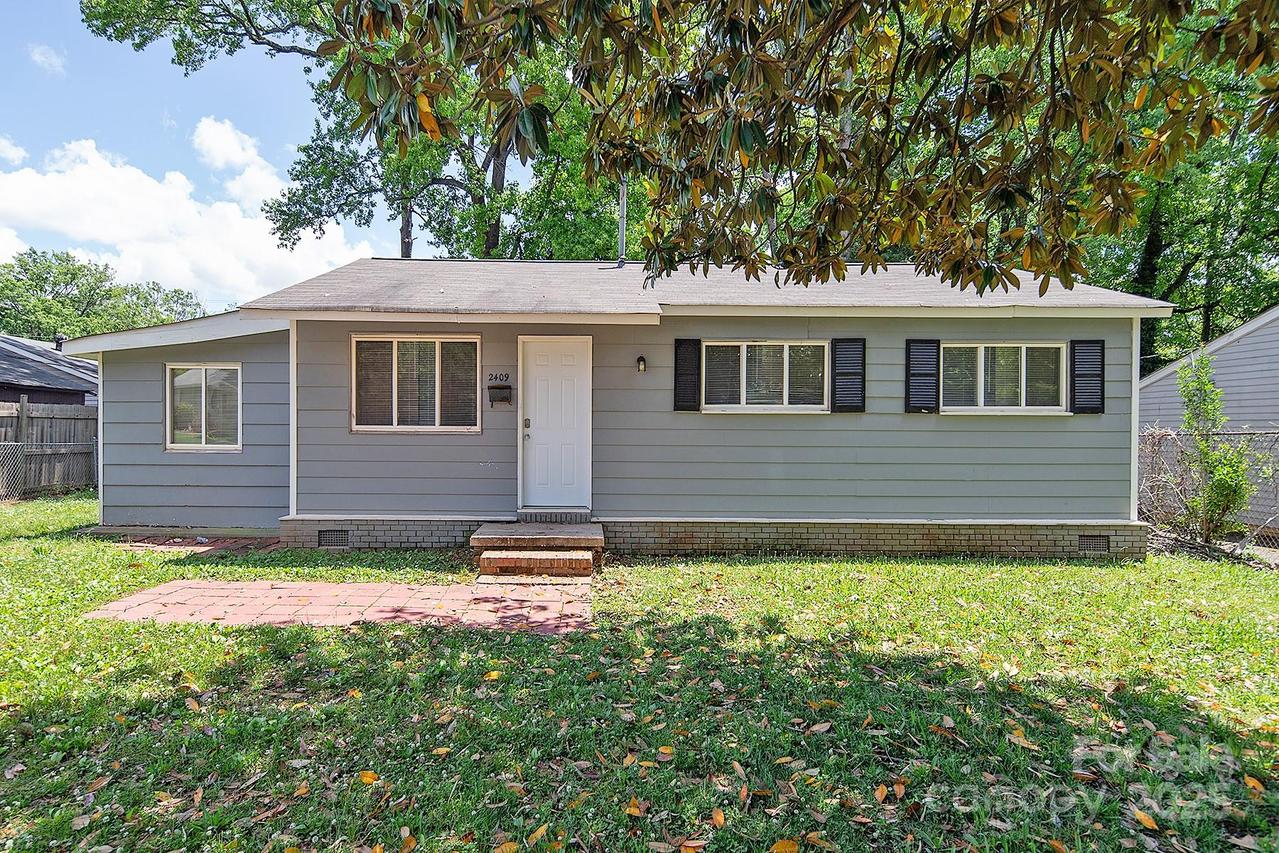 2409 Thornton Rd., Charlotte, NC 28208