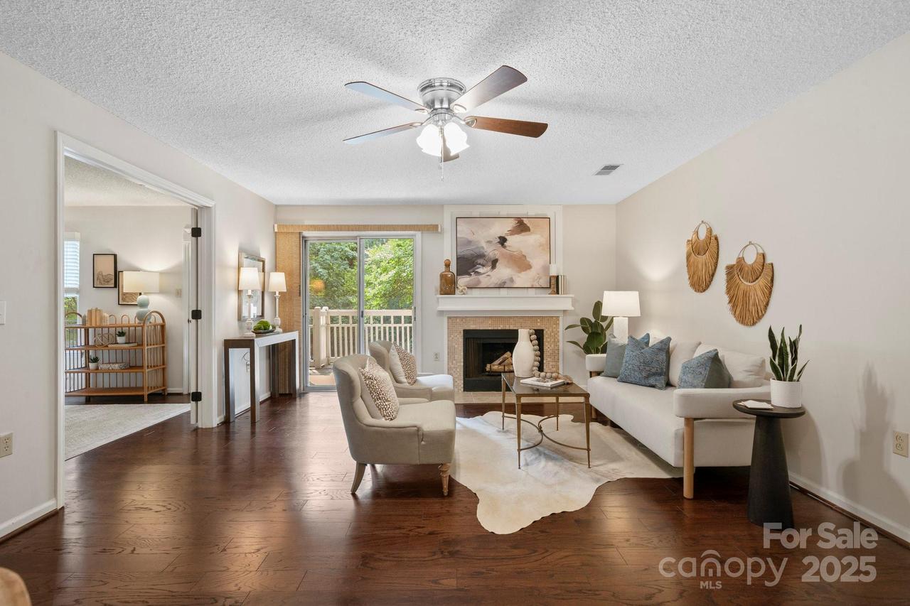 5011 Sharon Rd. #Q, Charlotte, NC 28210