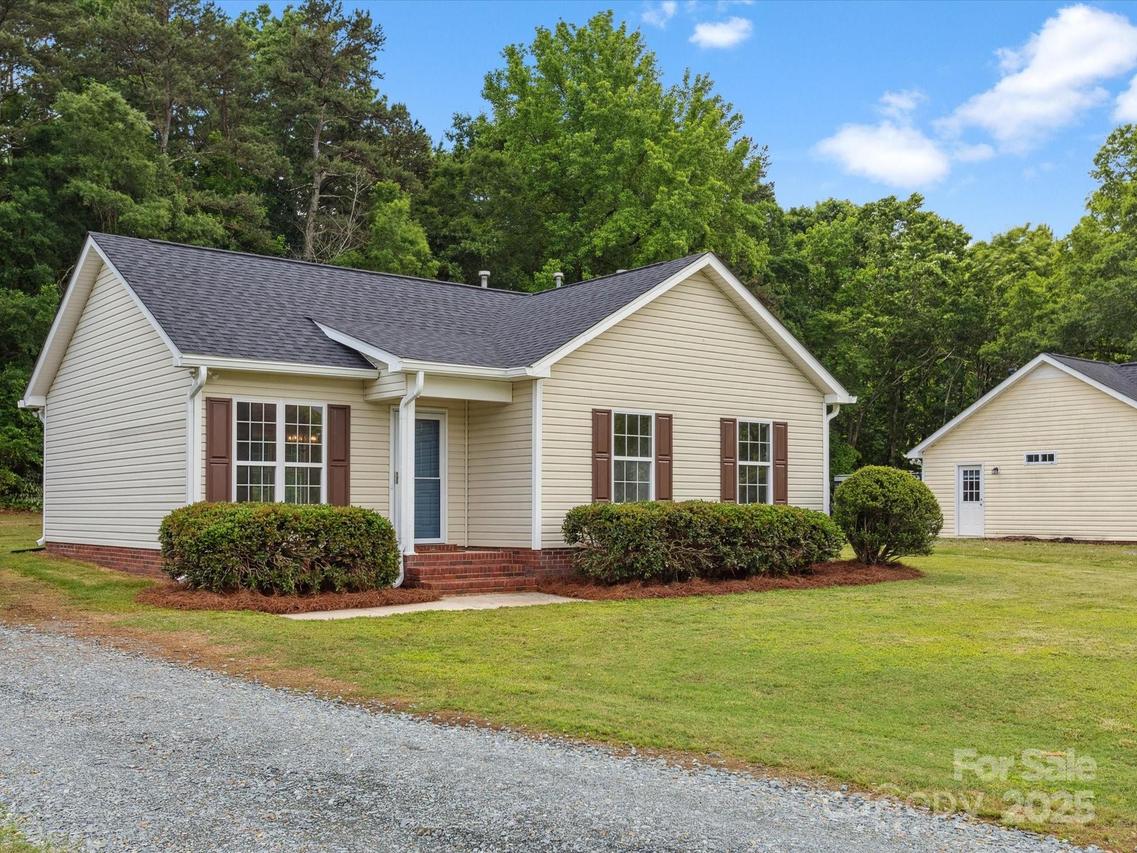 6022 Windsong Way, Wingate, NC 28174