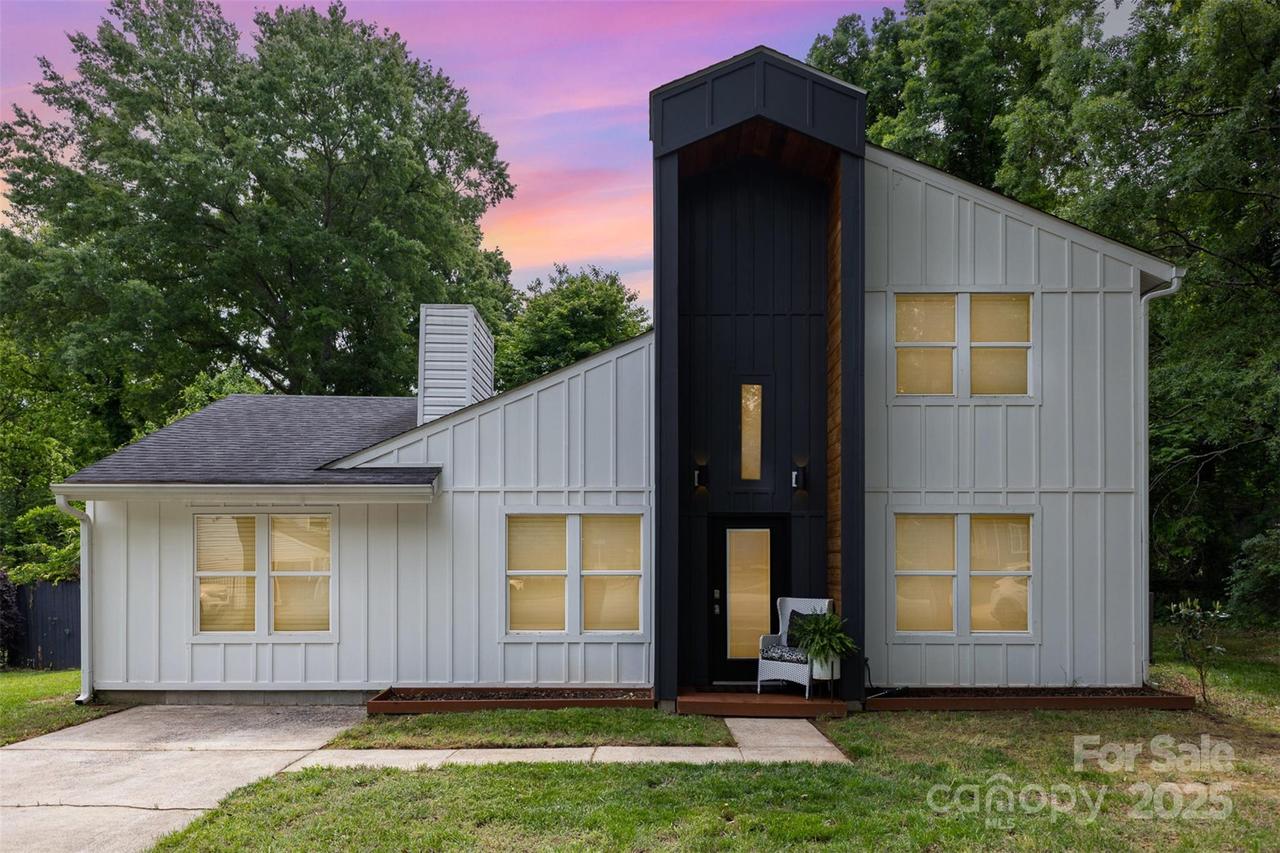 6824 Cortez Tr., Charlotte, NC 28227
