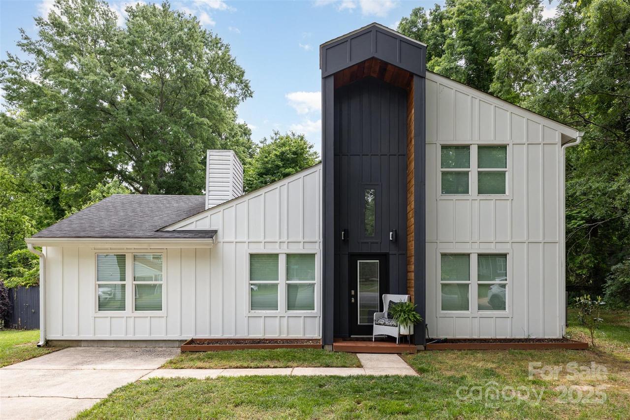 6824 Cortez Tr., Charlotte, NC 28227