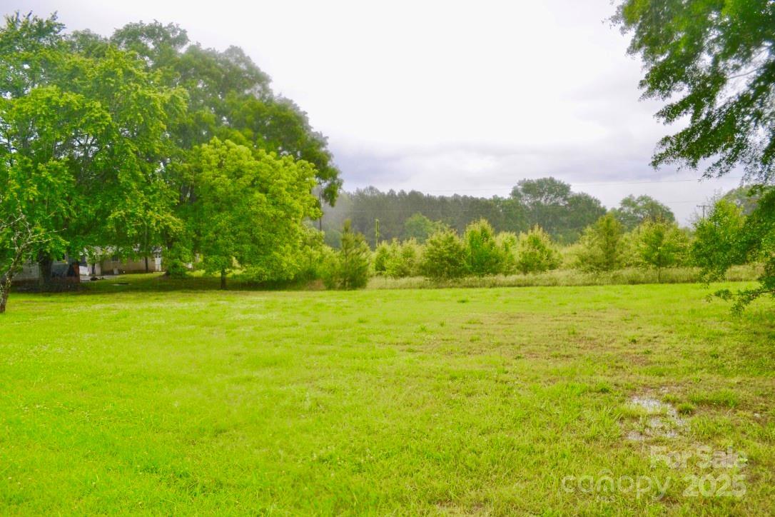 1789 Chase High Rd., Forest City, NC 28043