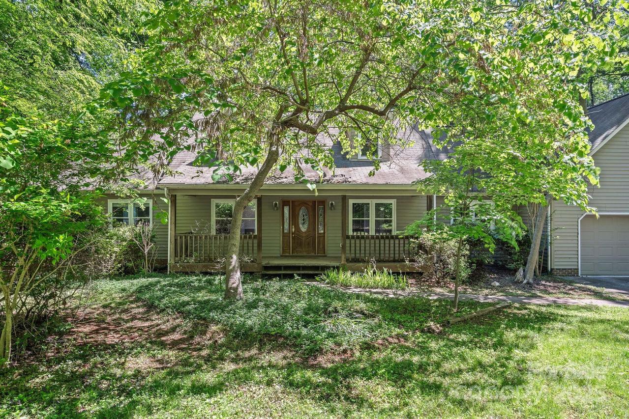 188 Stonemarker Rd., Mooresville, NC 28117
