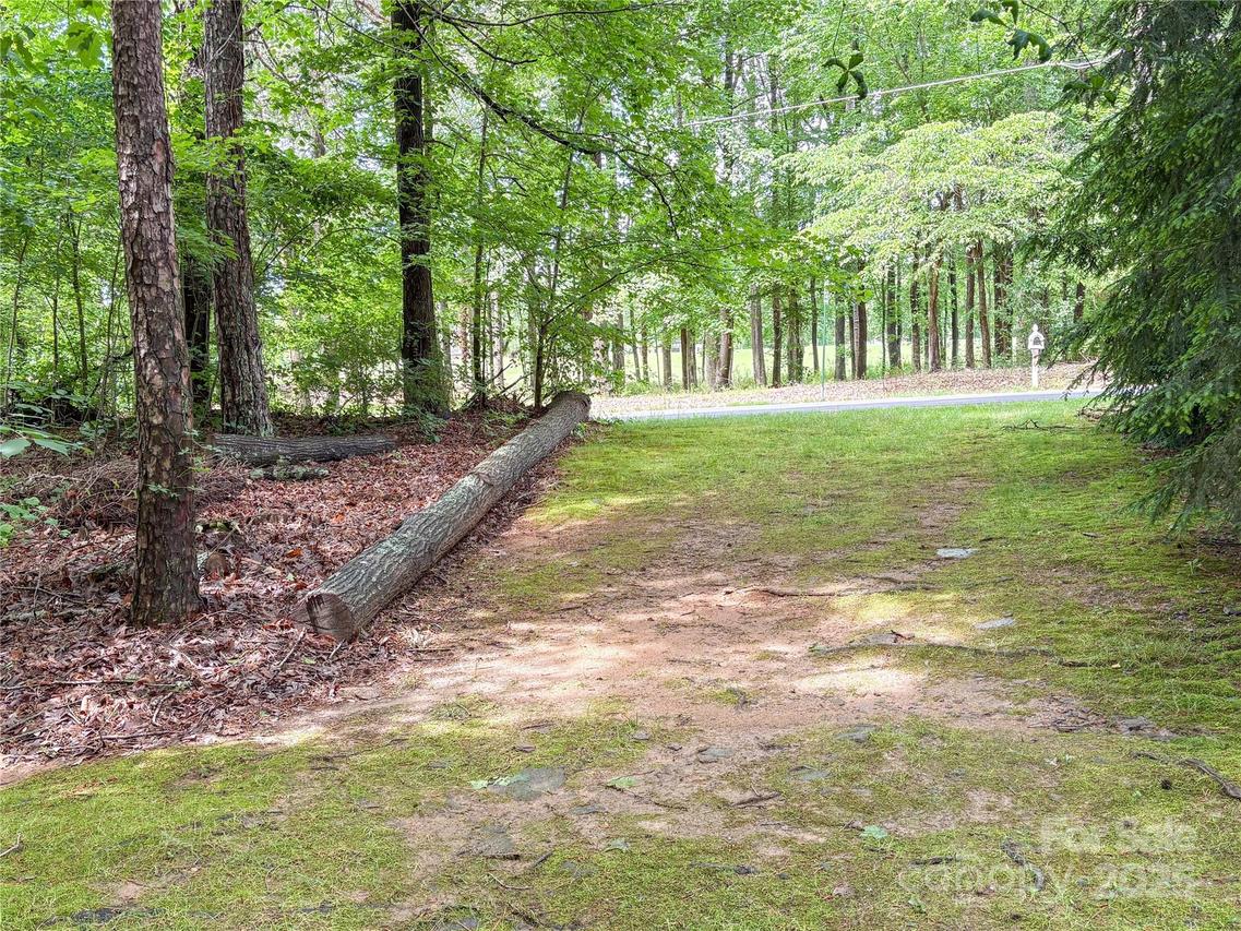 627 Saint Andrews Rd., Statesville, NC 28625