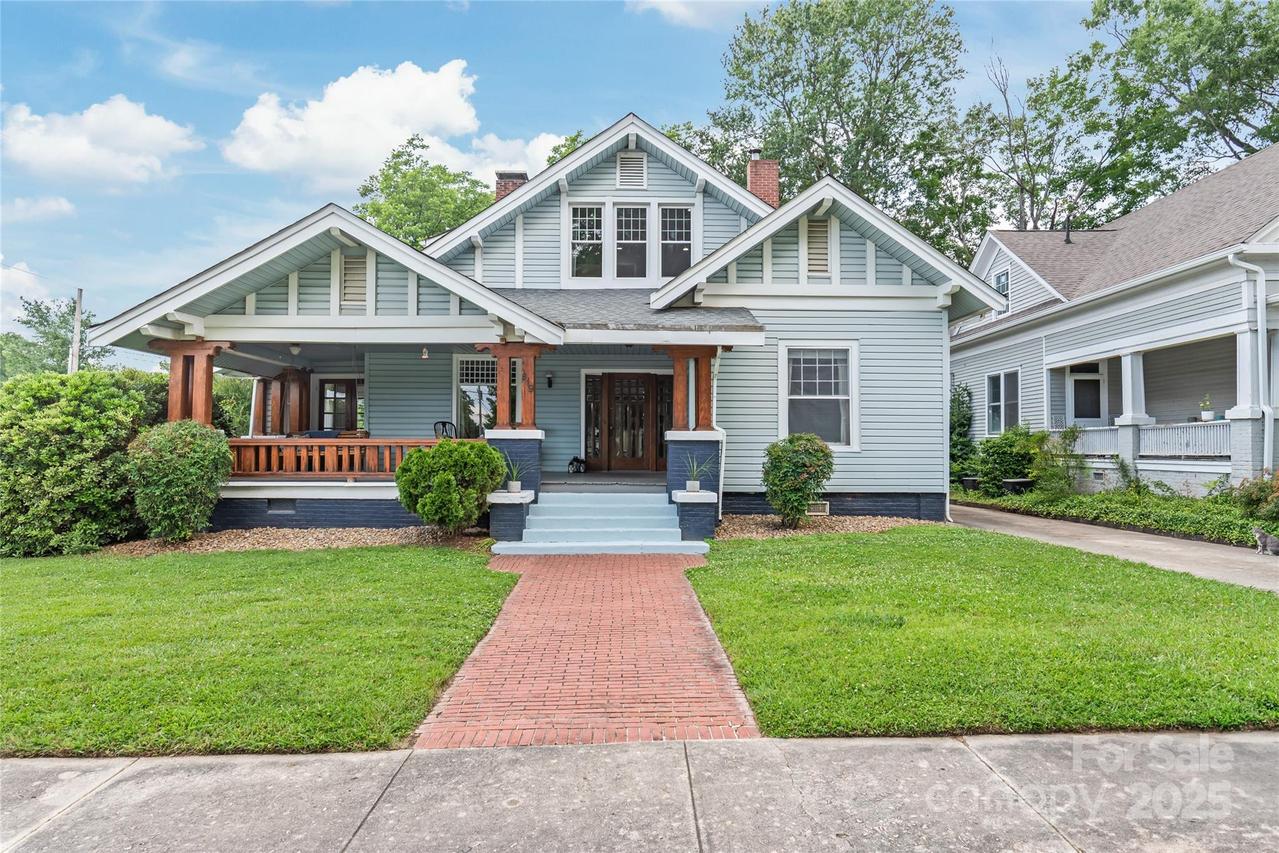 319 S Oakland St., Gastonia, NC 28052