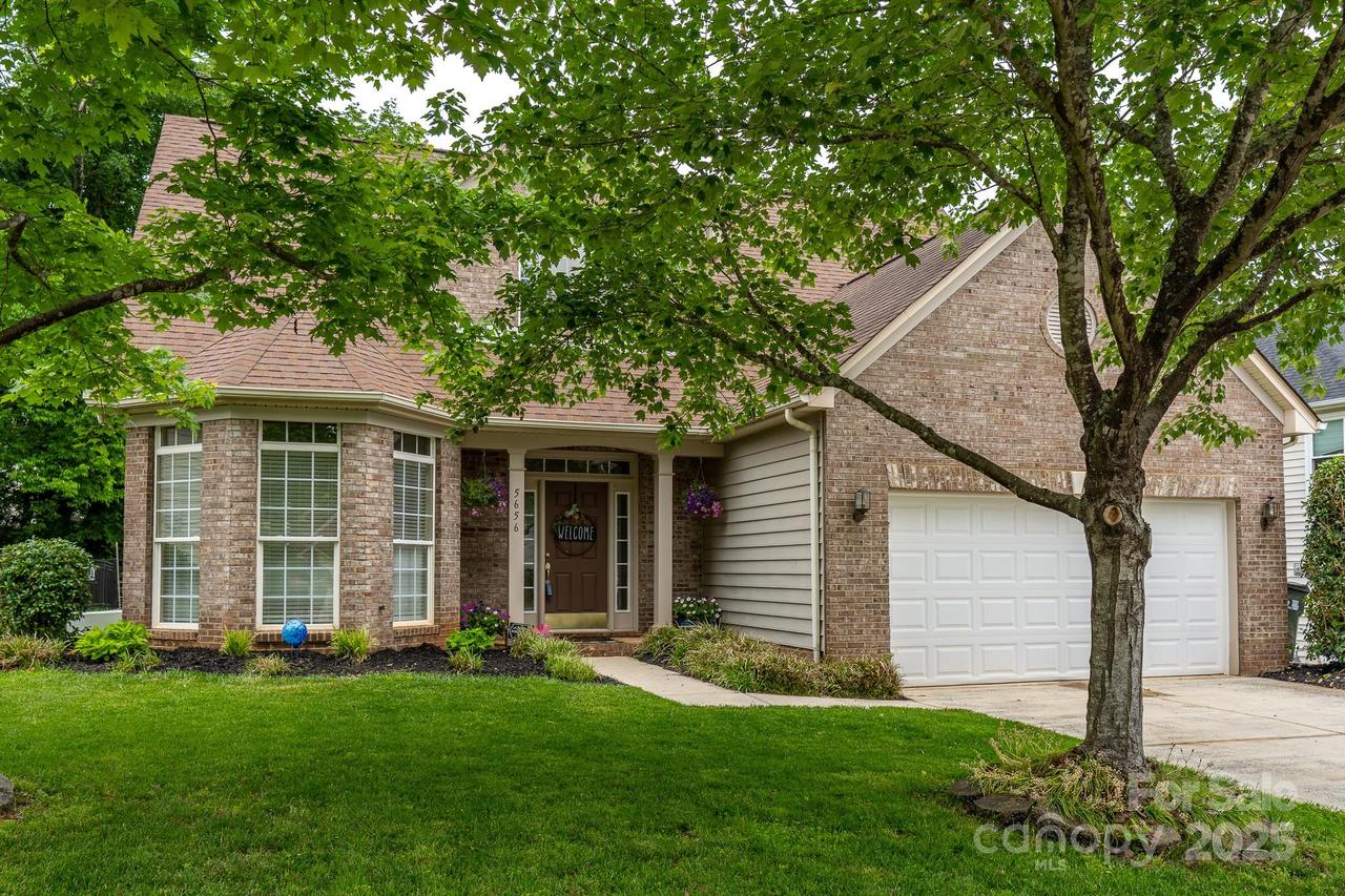 5656 Cambridge Bay Dr., Charlotte, NC 28269