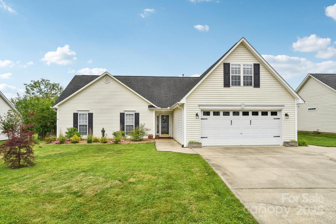 36 Planters Creek Rd., Fletcher, NC 28732