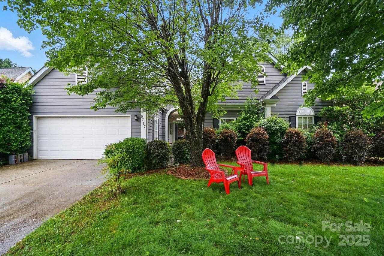 6717 Bickham Ln., Charlotte, NC 28269