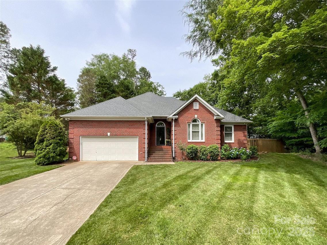 8105 Rachel Ct., Waxhaw, NC 28173