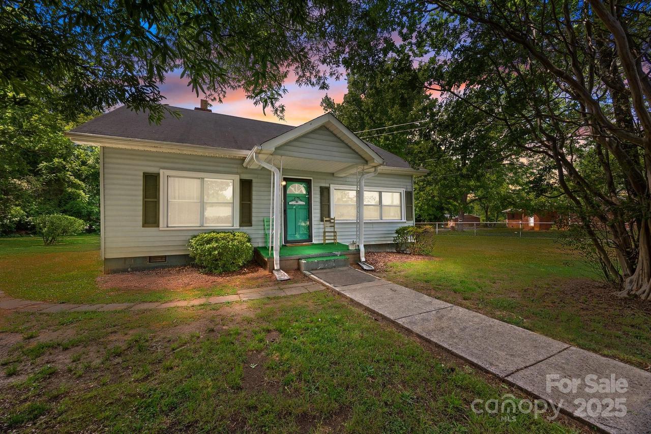 304 Miller Ave., Salisbury, NC 28144