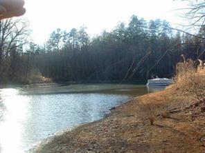 8297 Long Island Rd., Sherrills Ford, NC 28609