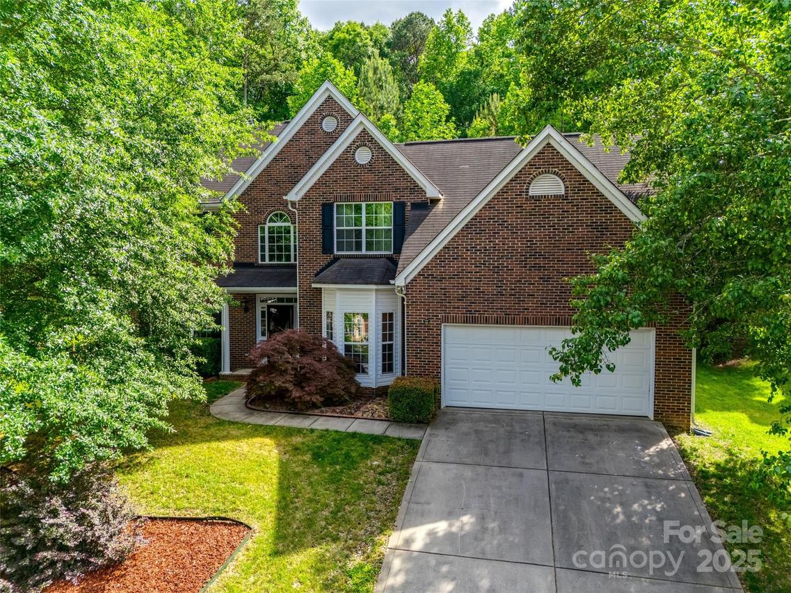 12719 Vantage Point Ln., Huntersville, NC 28078