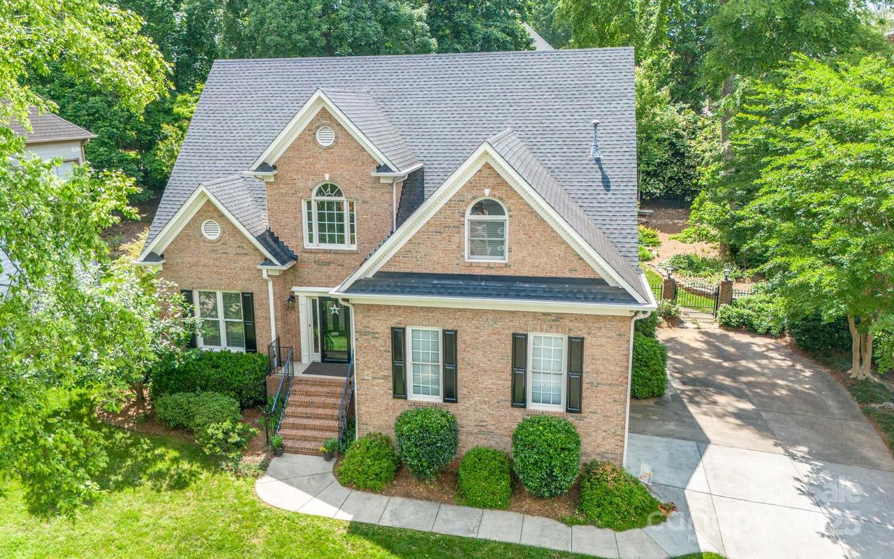 11724 Brambleton Ct., Charlotte, NC 28277