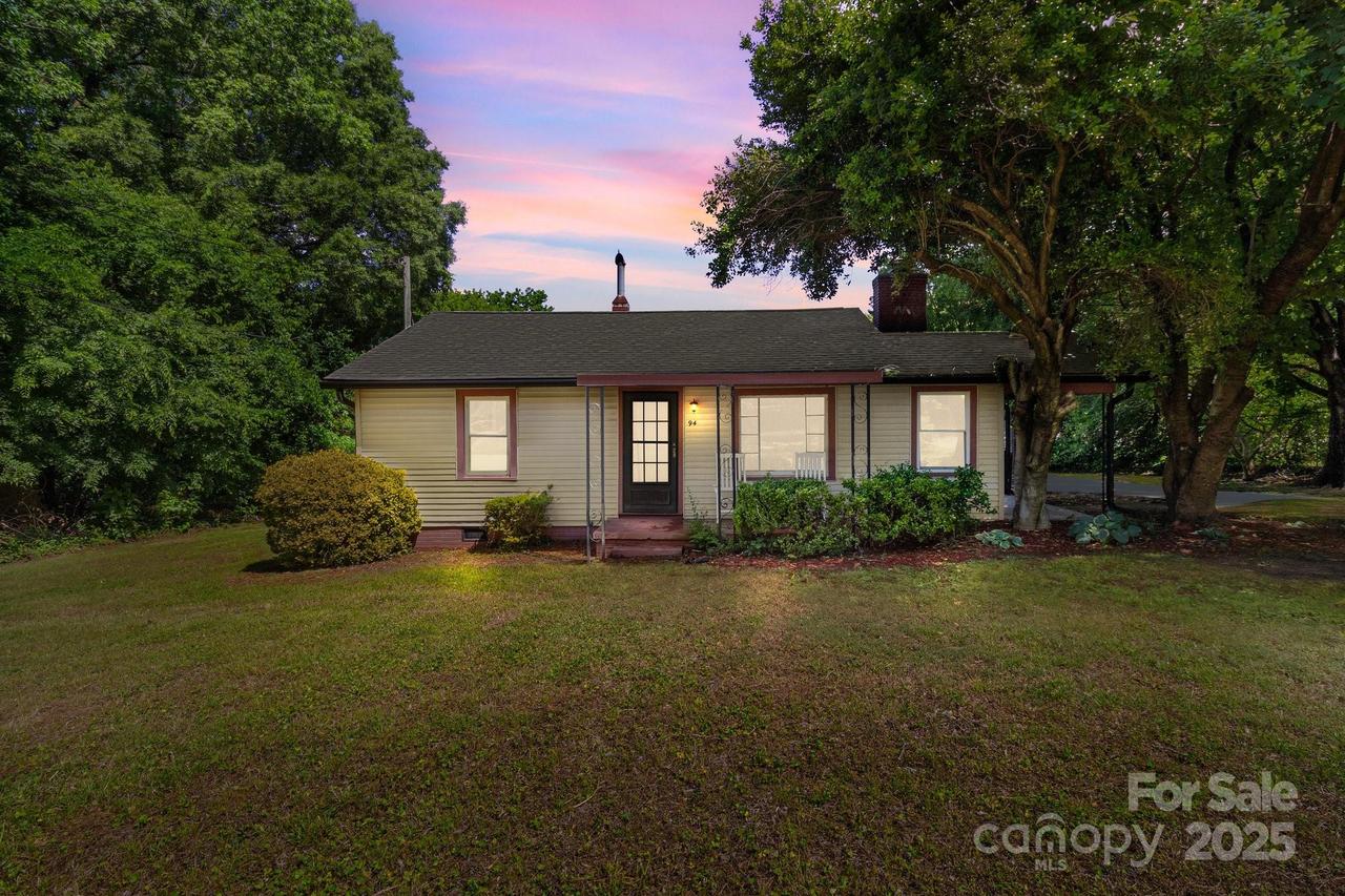 94 Sumner Ave., Concord, NC 28027