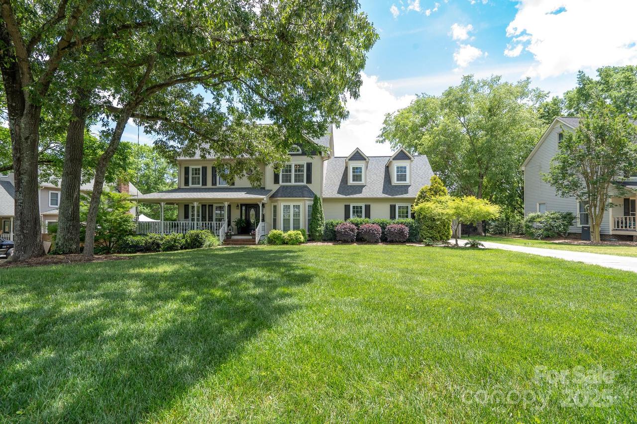 503 New Castle Ct., Concord, NC 28025