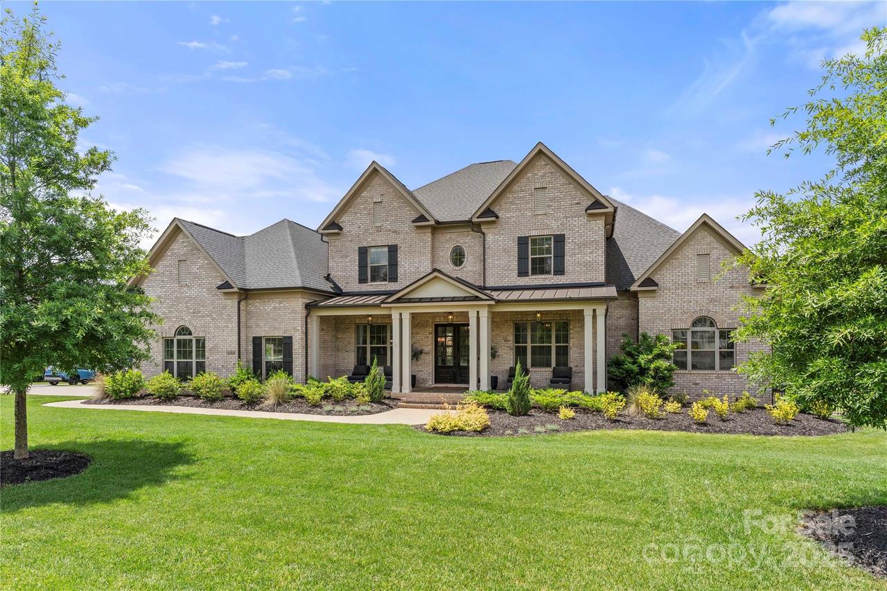 1152 Grand Oak Dr., Waxhaw, NC 28173
