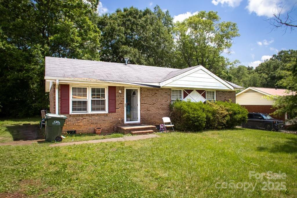 2324 Knight Dr., Gastonia, NC 28052