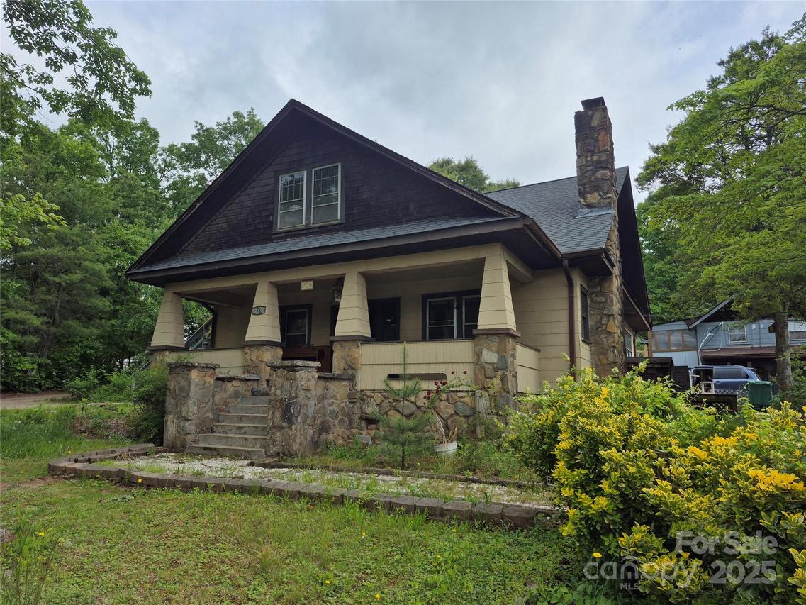 4 Three Dove Rd., Candler, NC 28715