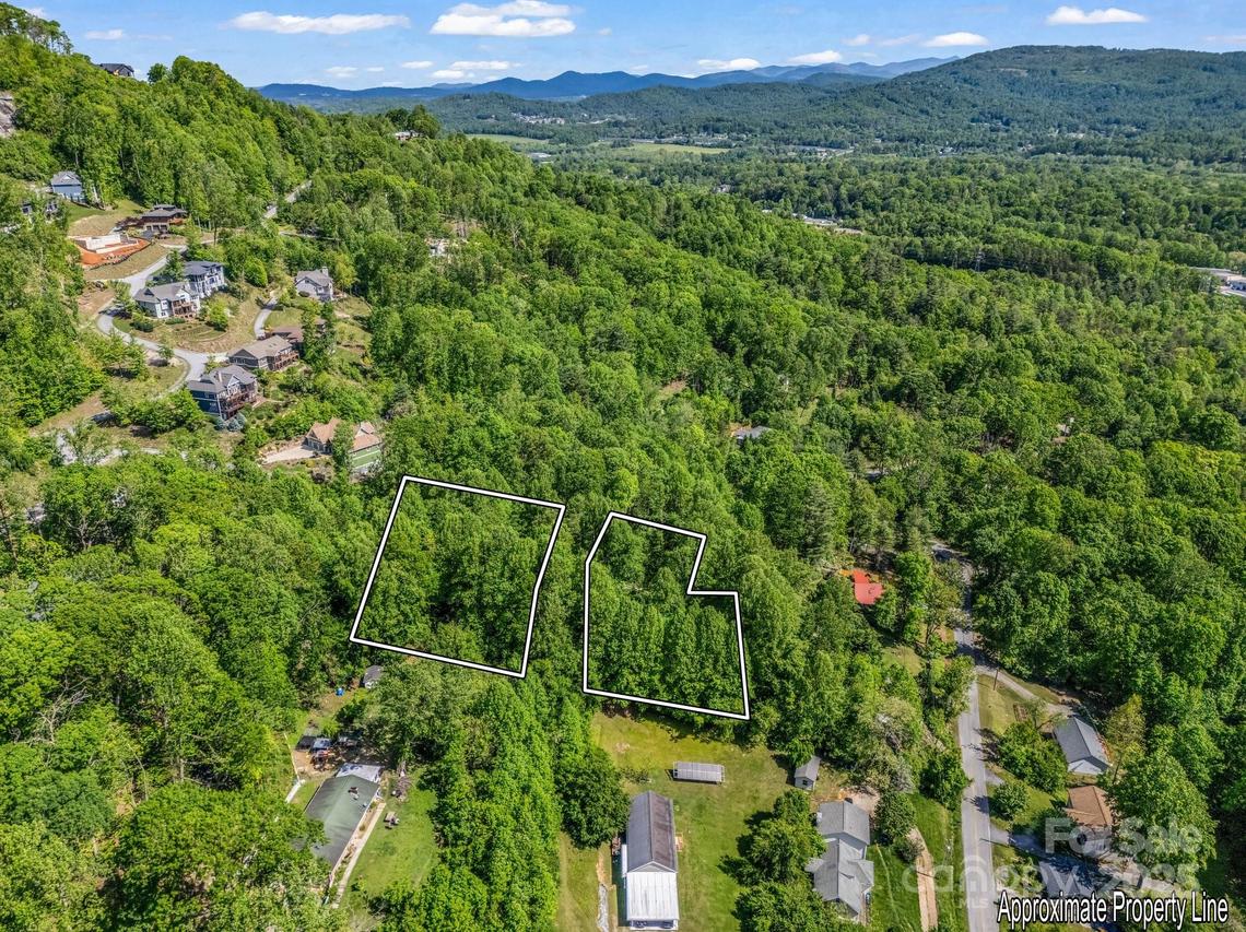 88 Hamilton Acres Dr., Hendersonville, NC 28791