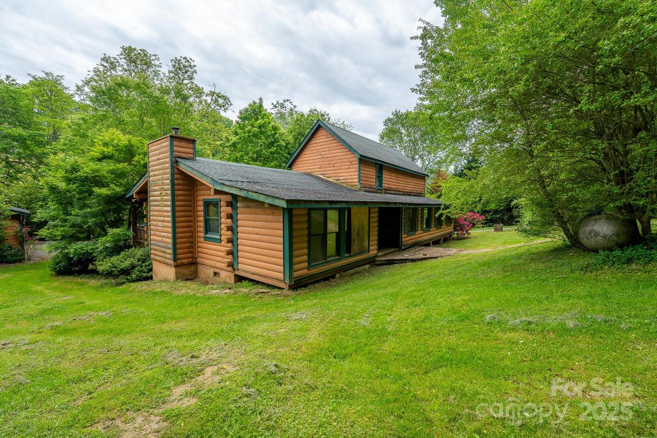 181 Settlers Ln., Waynesville, NC 28785