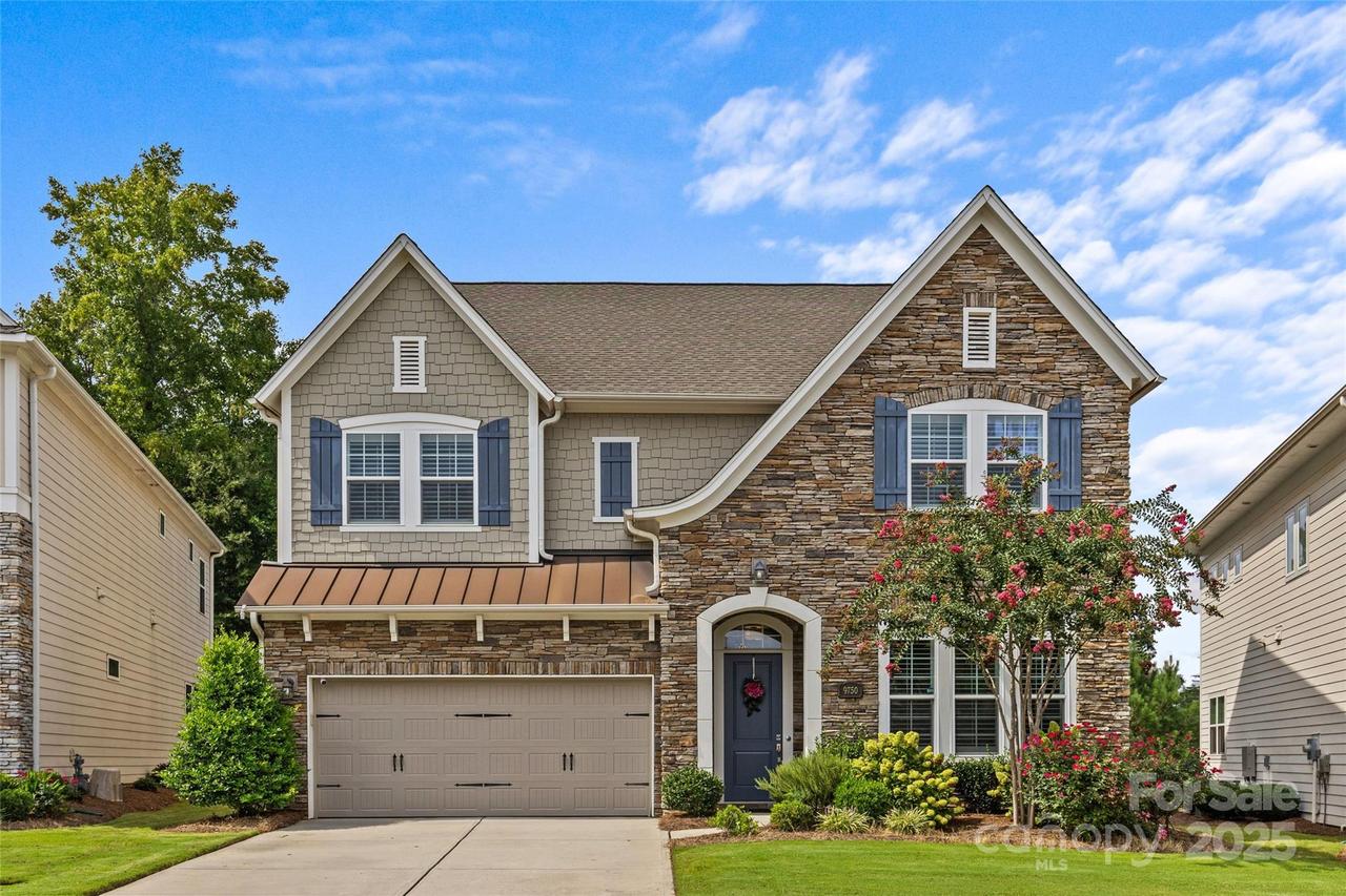 9750 Briarwick Ln., Charlotte, NC 28277