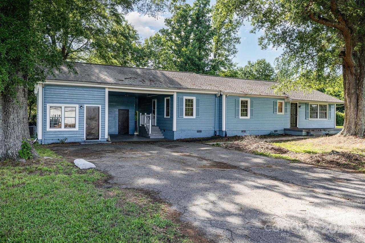 875 Marys Grove Rd., Cherryville, NC 28021
