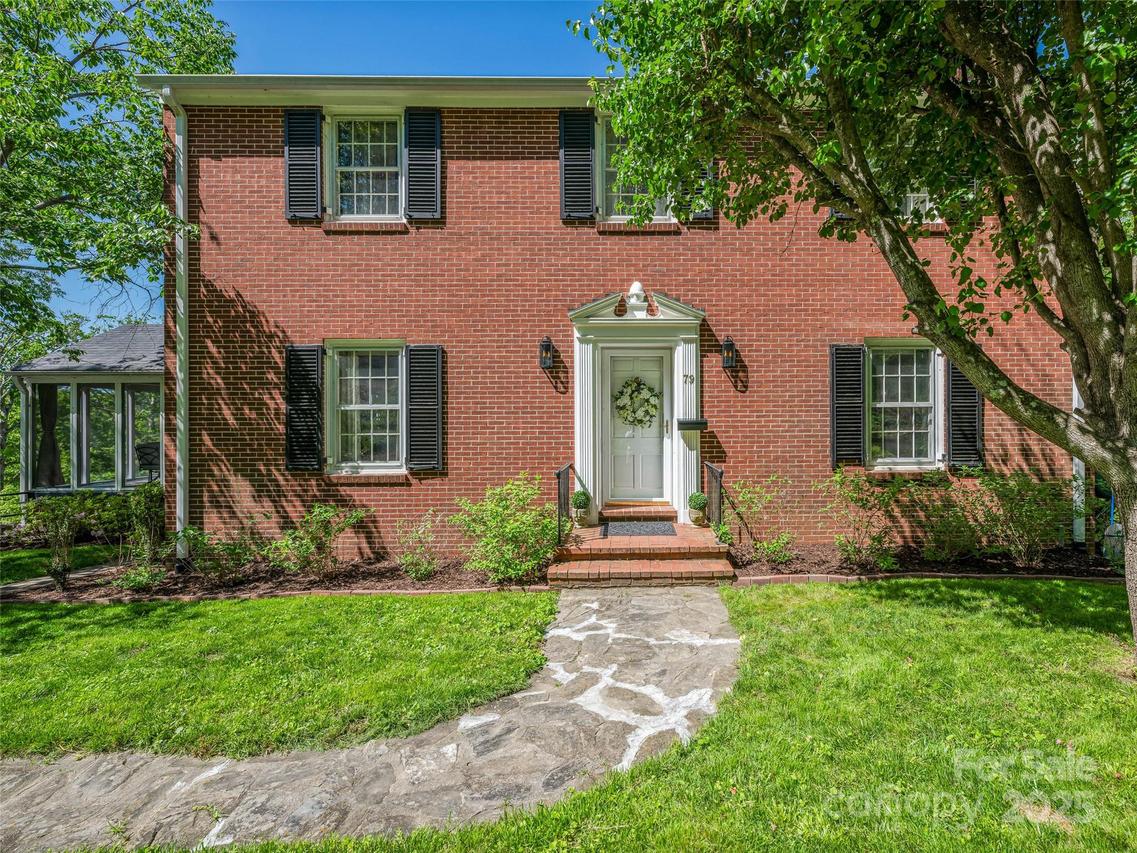 79 Hamburg Dr., Weaverville, NC 28787