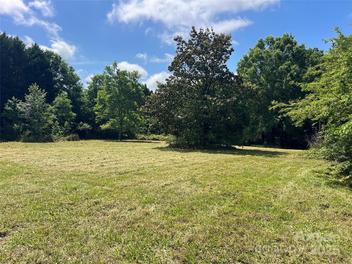 12087 Loving Rd., Midland, NC 28107