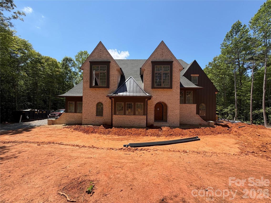 1063 Ventosa Dr., Denver, NC 28037