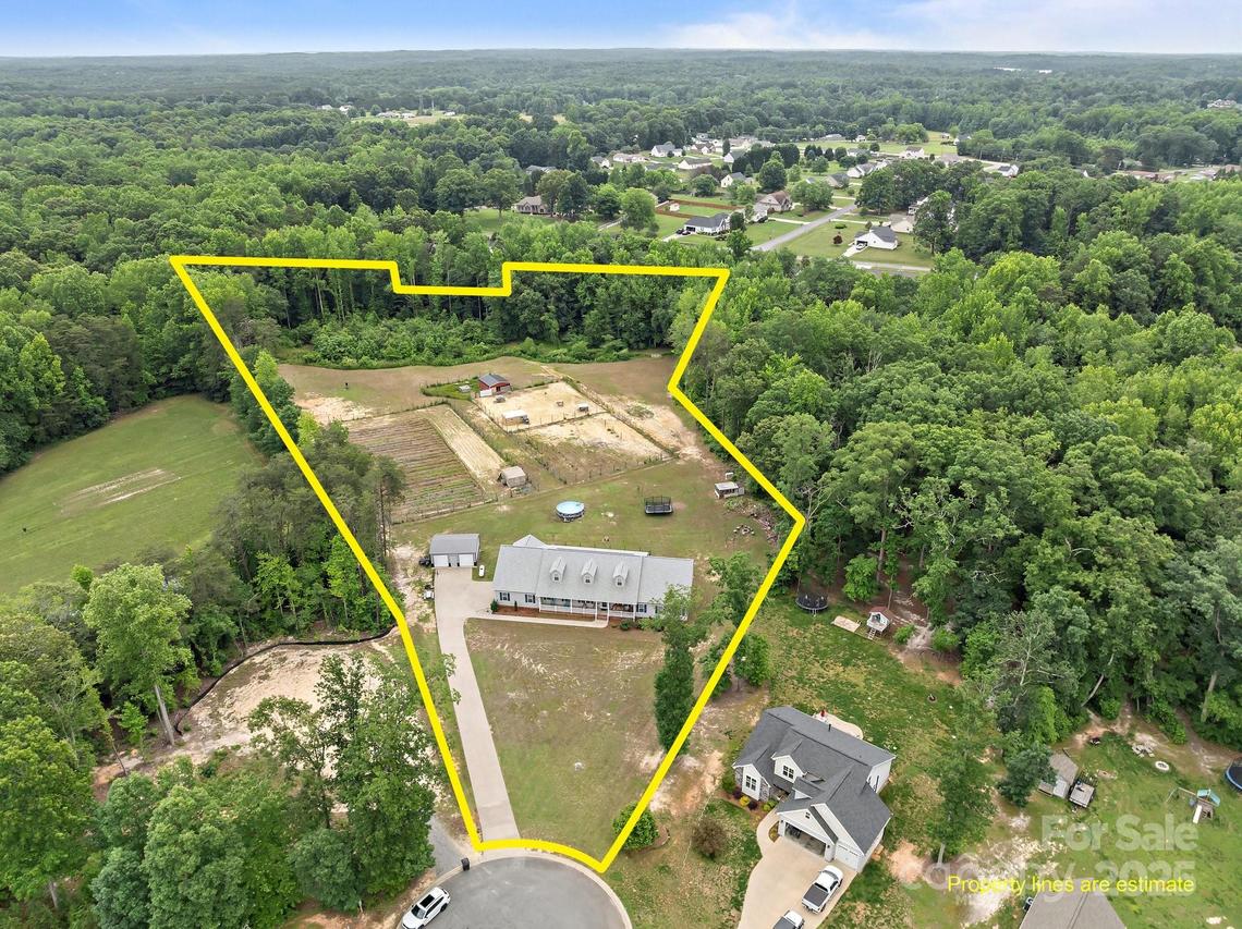 1230 Long Creek Ln., Salisbury, NC 28146