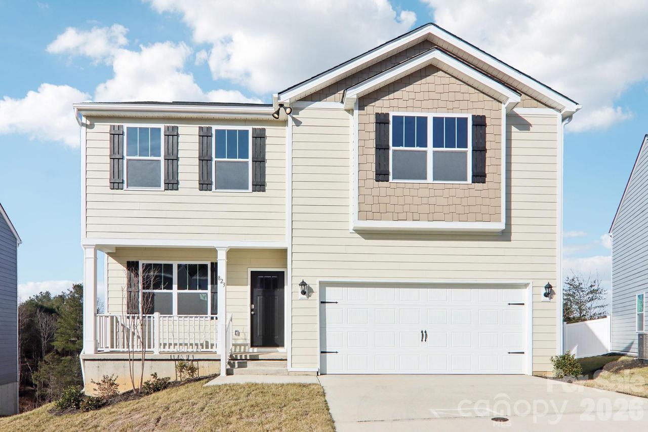 823 Adelston Ln., Asheville, NC 28804