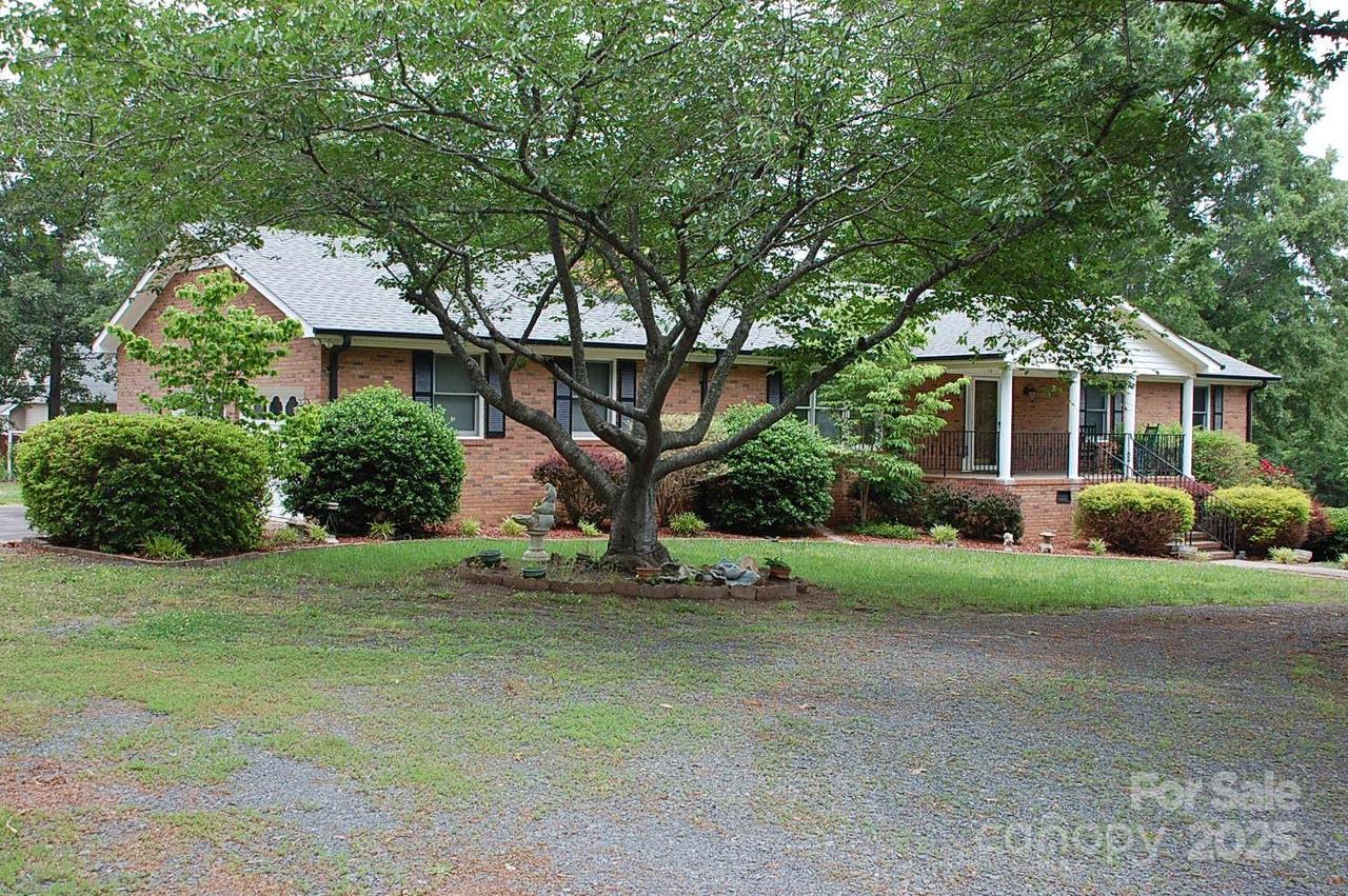 116 Lanes End Rd., Locust, NC 28097