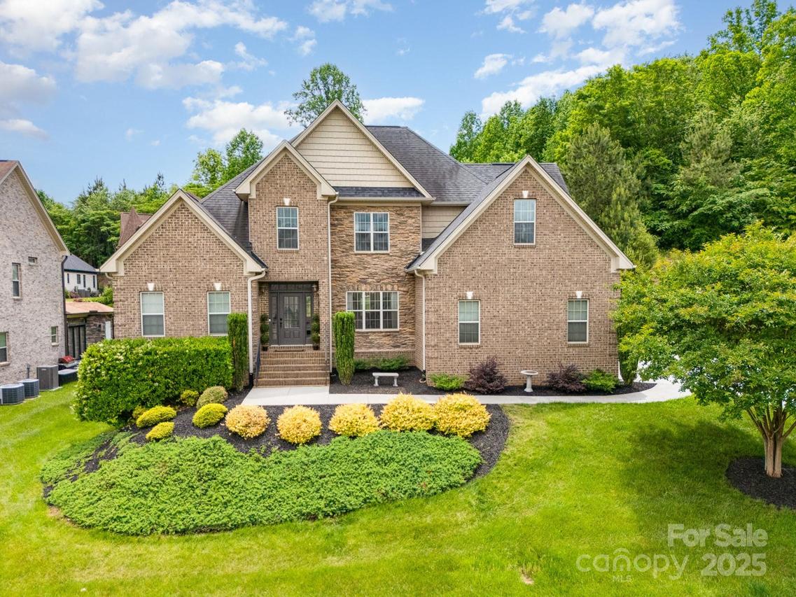 5267 Gnarl Wood Rd., Lewisville, NC 27023