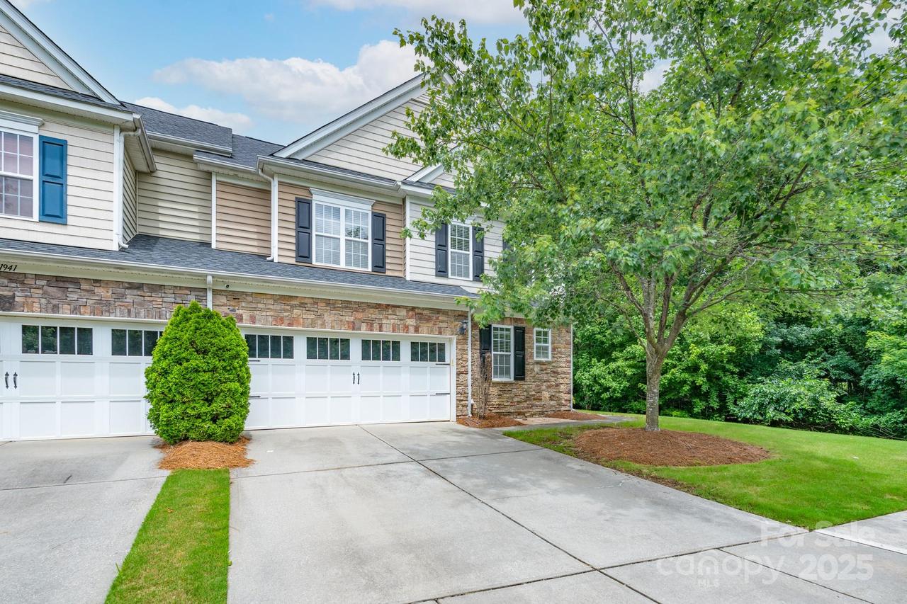 11945 Red Rust Ln., Charlotte, NC 28277