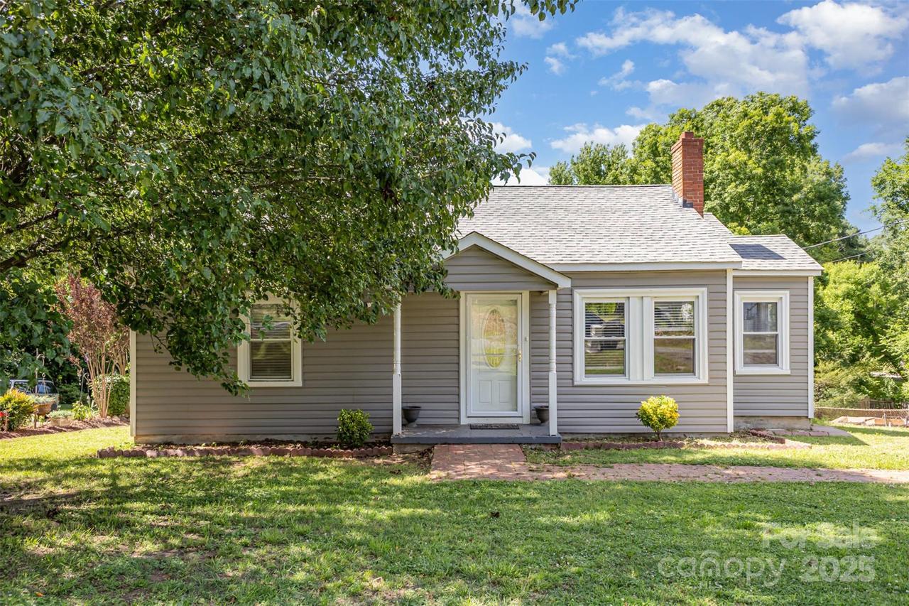1103 Oklahoma St., Kannapolis, NC 28083
