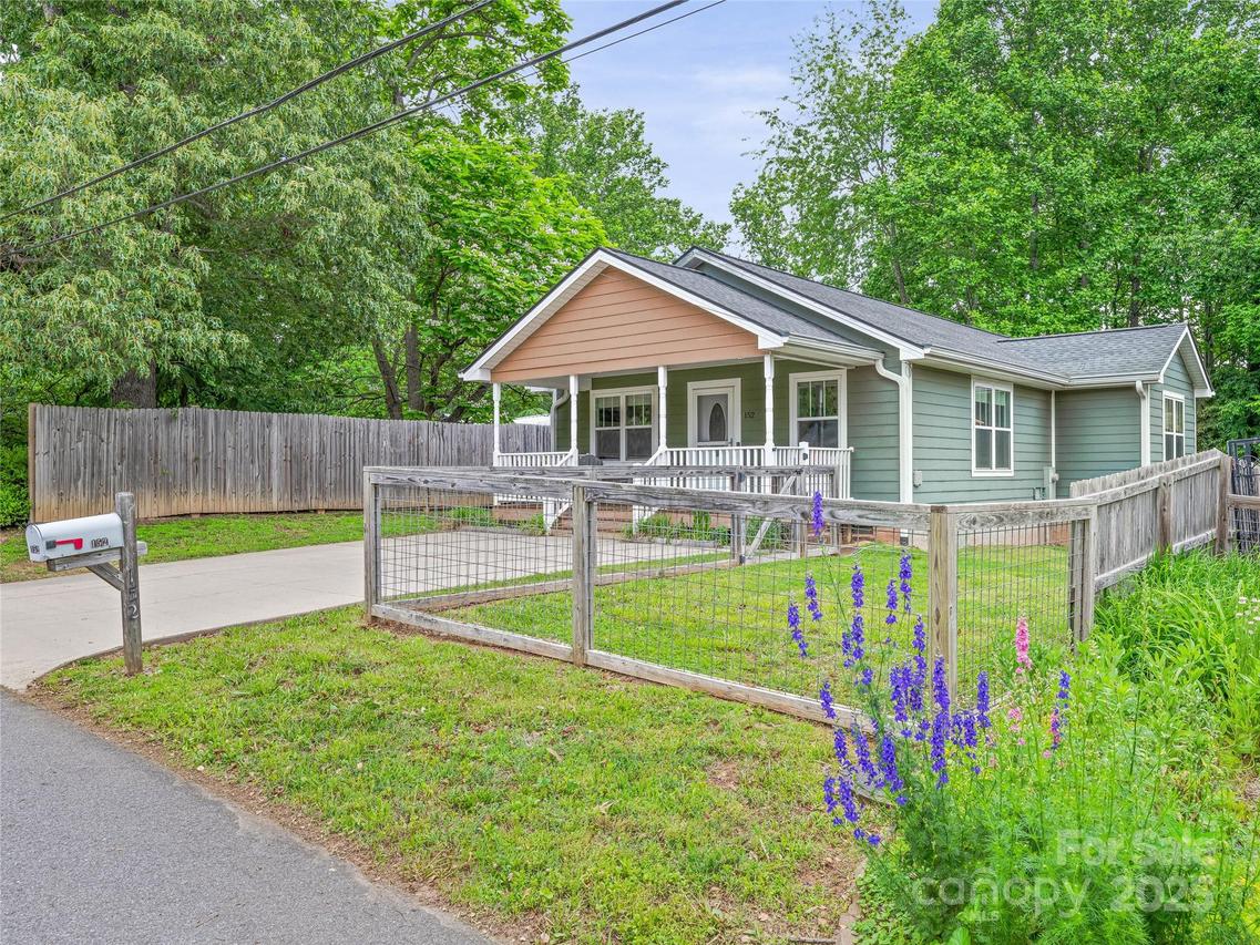 152 Marietta St., Asheville, NC 28803
