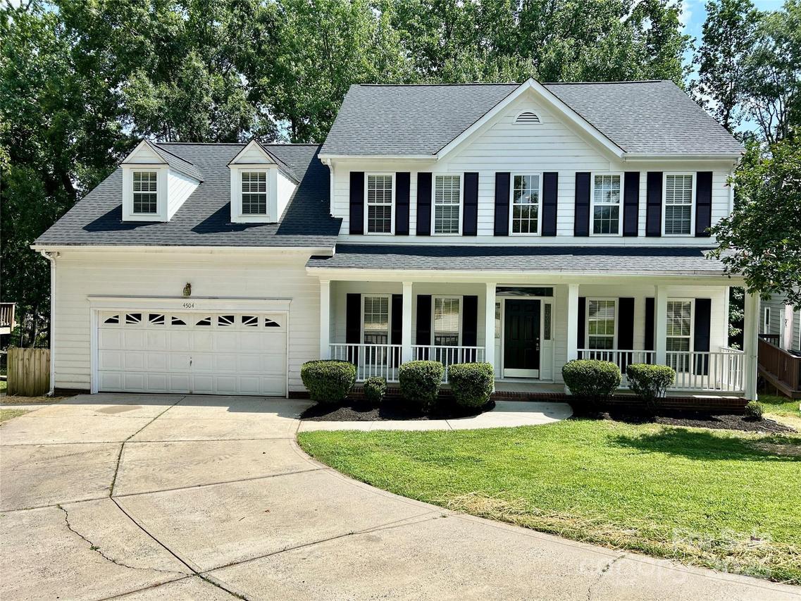 4504 Bellmore Ct., Charlotte, NC 28269