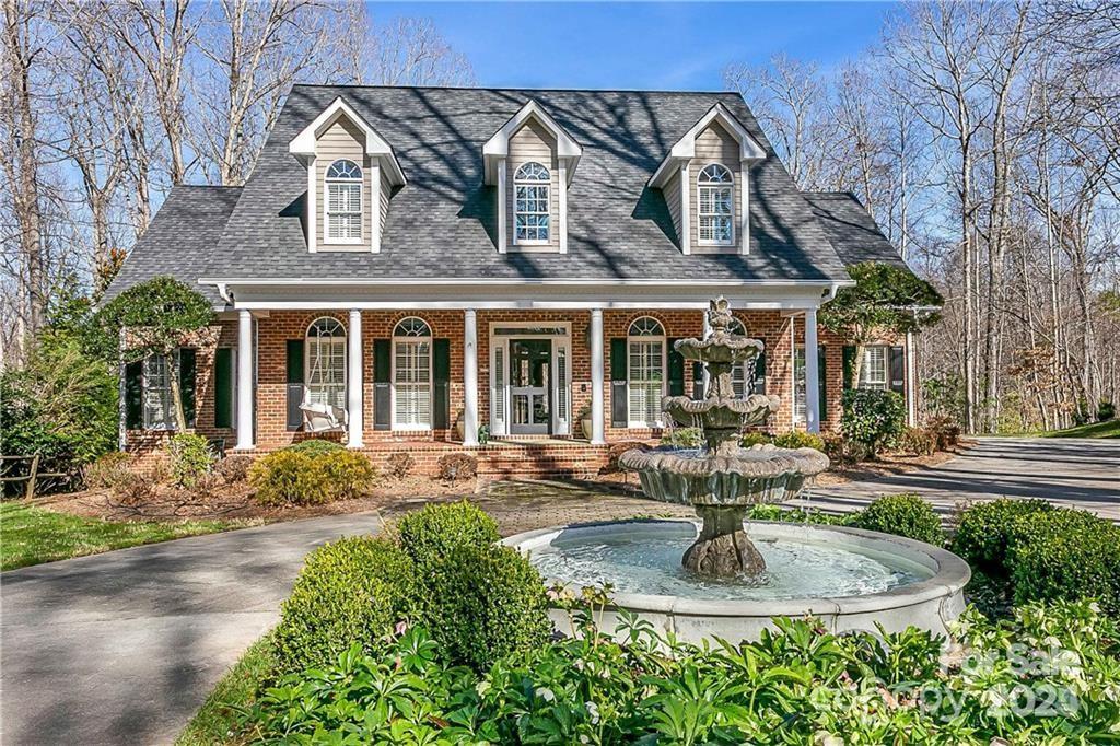 8820 Alpine Cir., Charlotte, NC 28270