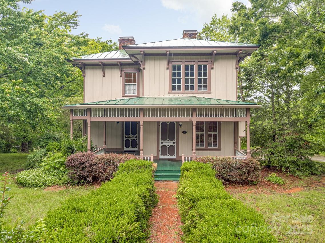 1120 N College St., Mount Pleasant, NC 28124