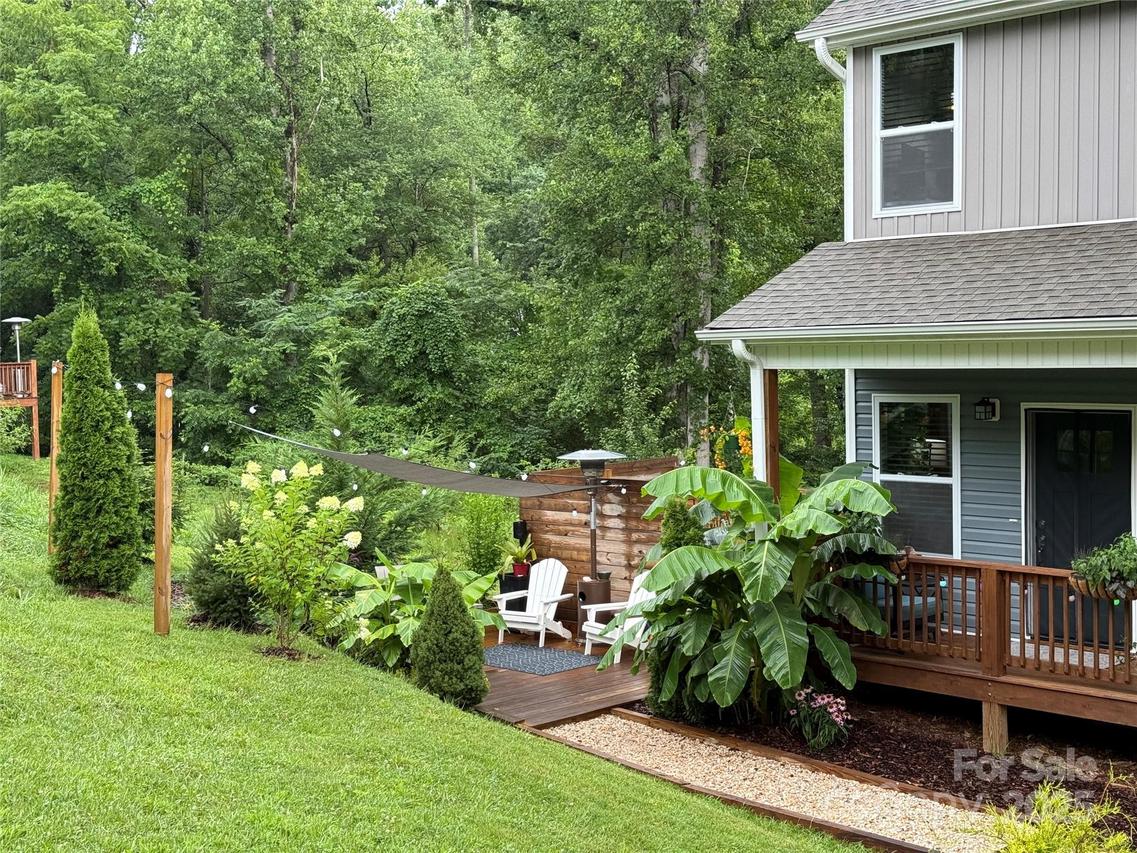 19 Shadowlawn Dr., Asheville, NC 28806