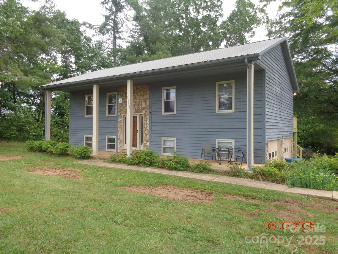1203 Dudley Shoals Rd., Granite Falls, NC 28630